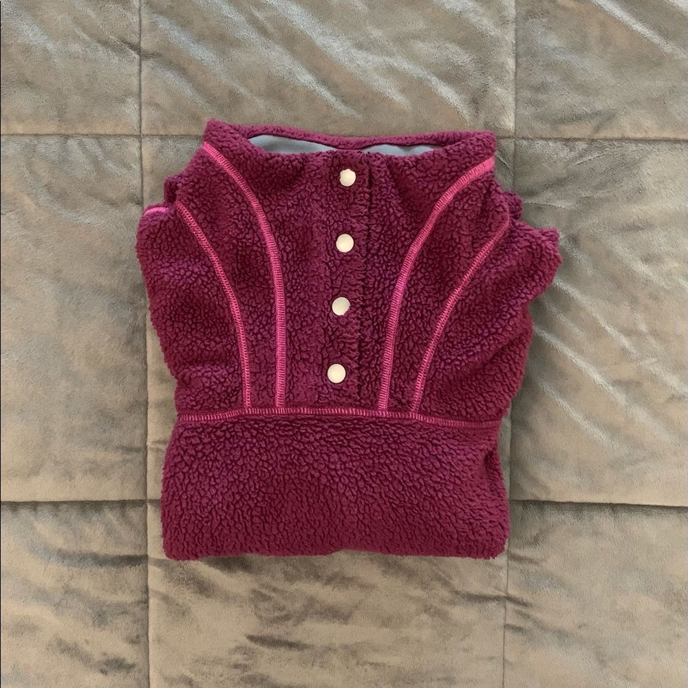 SOLD! Kuhl Avalon Fleece Pullover - Picture 10 of 11